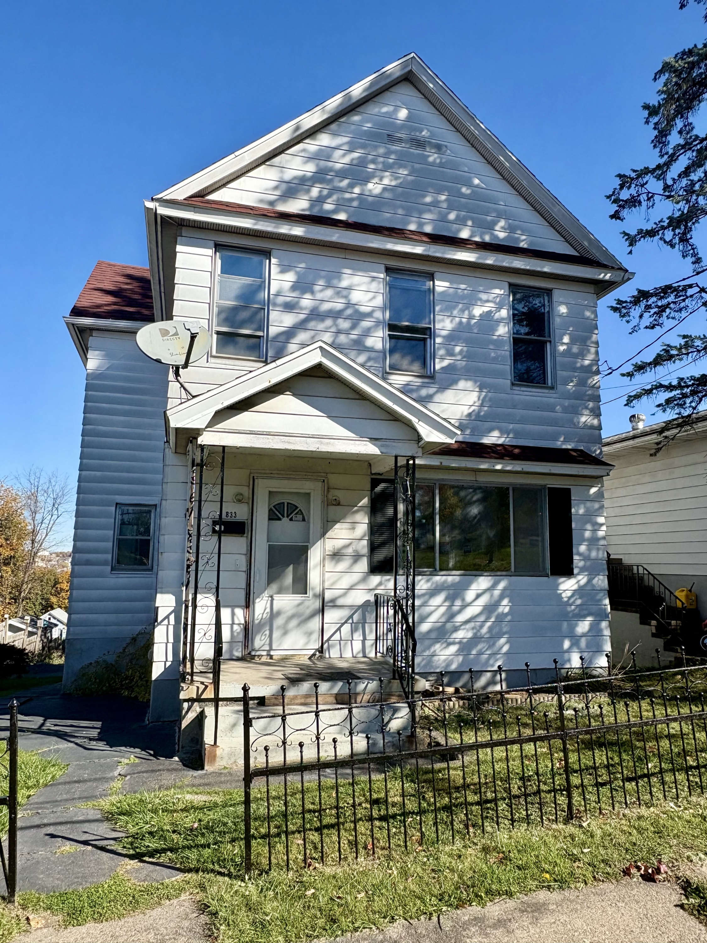 Property main image