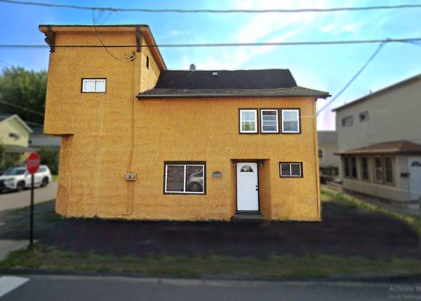 501 Court Street